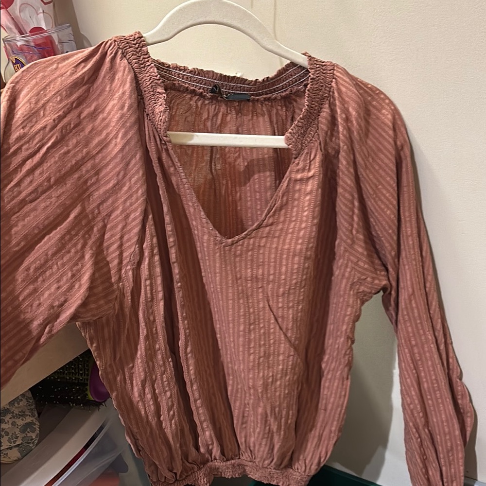 clay loose blouse w/ puffer sleeves